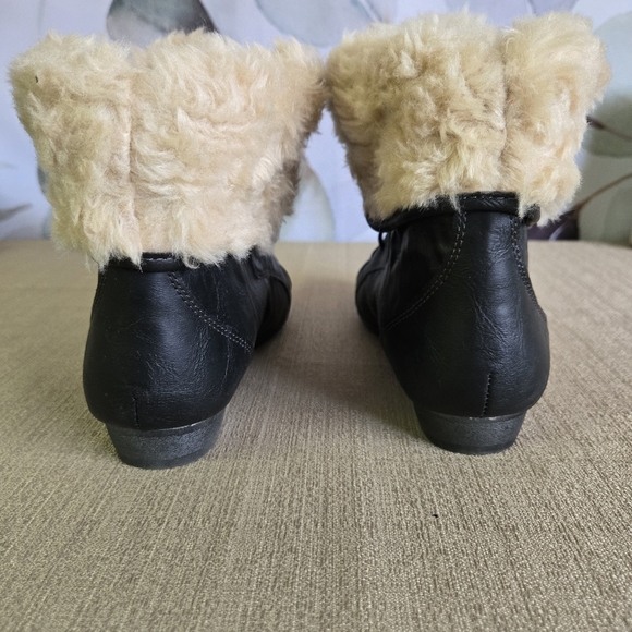 Z LONDON | Black Piper Up or Down Boots w/ Faux Fur Sz 8 - Picture 7 of 13